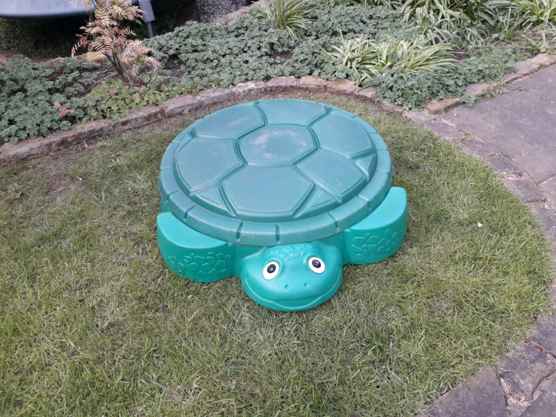 turtle sandbox capacity